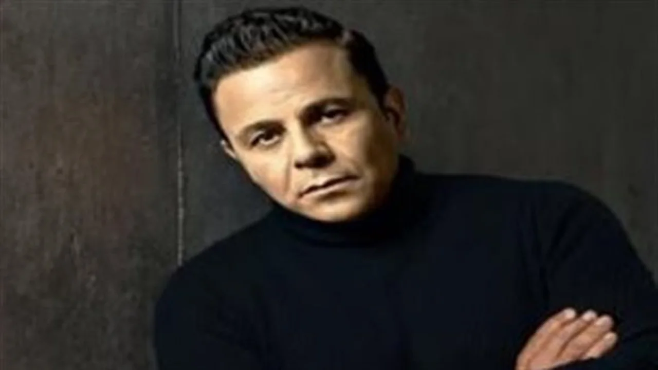 تحول فني مفاجئ.. كواليس انضمام محمد فؤاد إلى فرقة فور إم بصحبة عزت أبو عوف